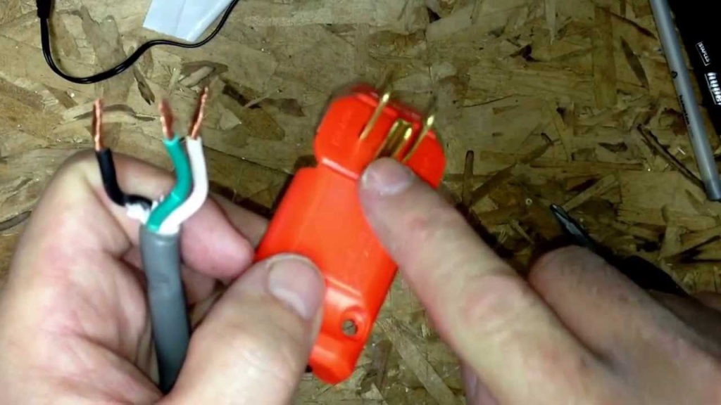 How To Replace A Male Plug On Your Extension Cord YouTube